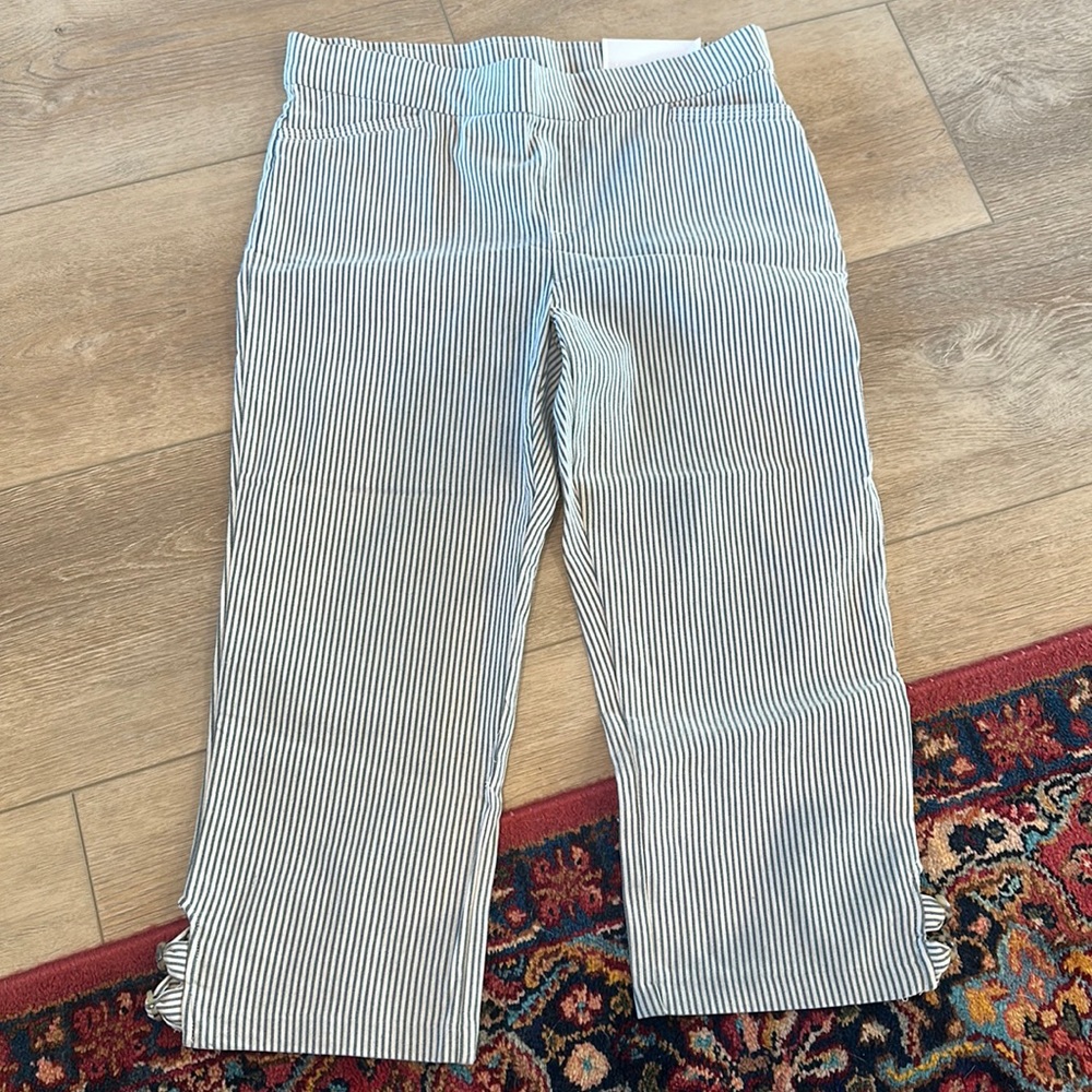 C&B signature slimming the perfect pant crop stripe 8